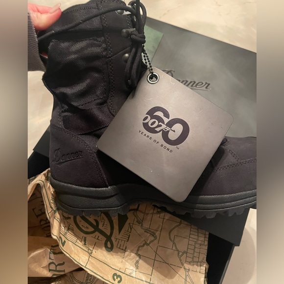 Danner X 007 Tanicus boots. James Bond 60th anniversary edition. Size 12 - Picture 2 of 6